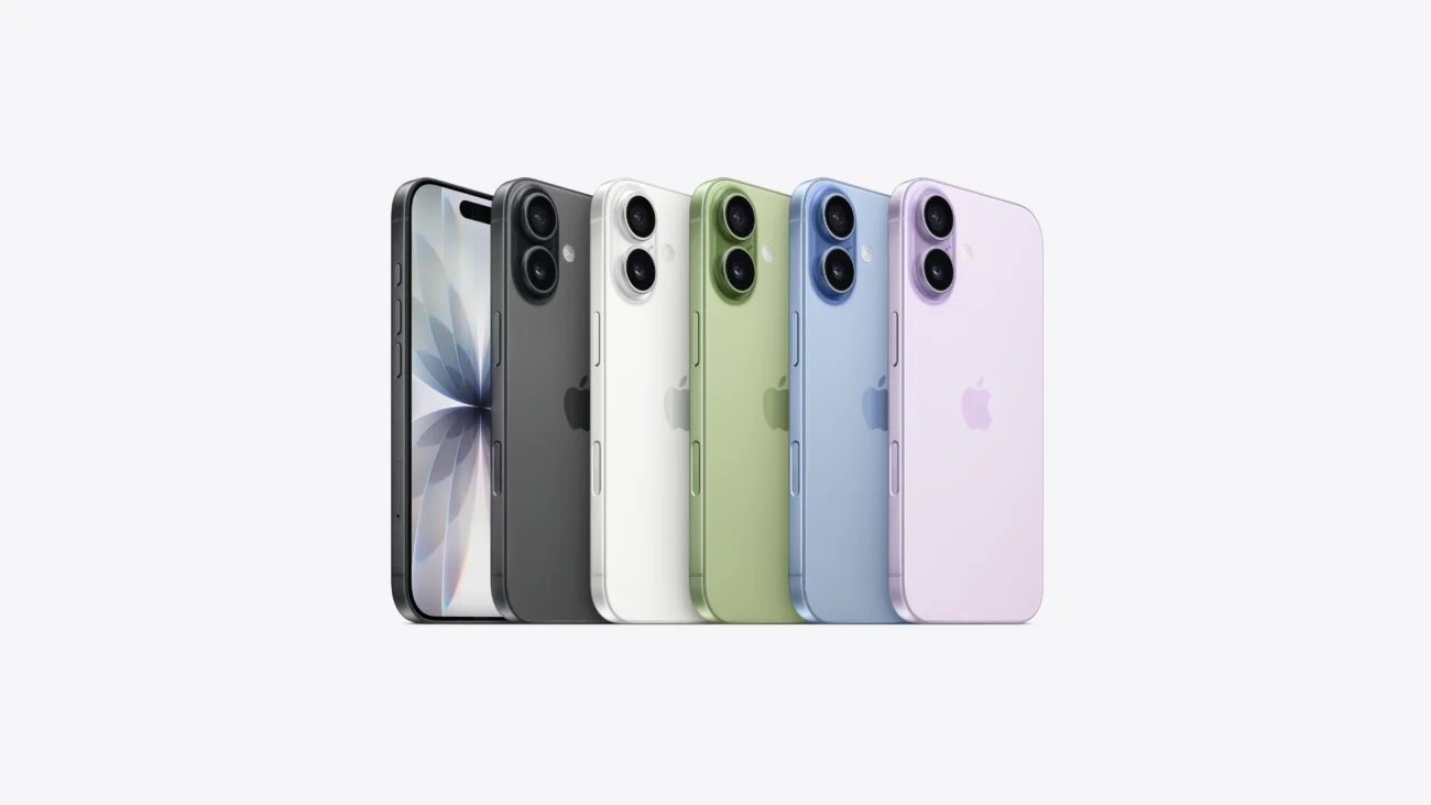 Apple iPhone 17 camera with periscope zoom lens